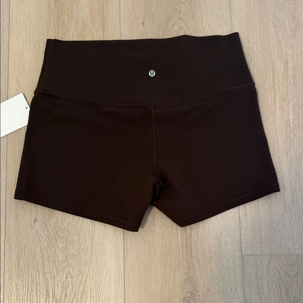 Lululemon Athletica Align Espresso Shorts, 4” - Picture 4 of 5